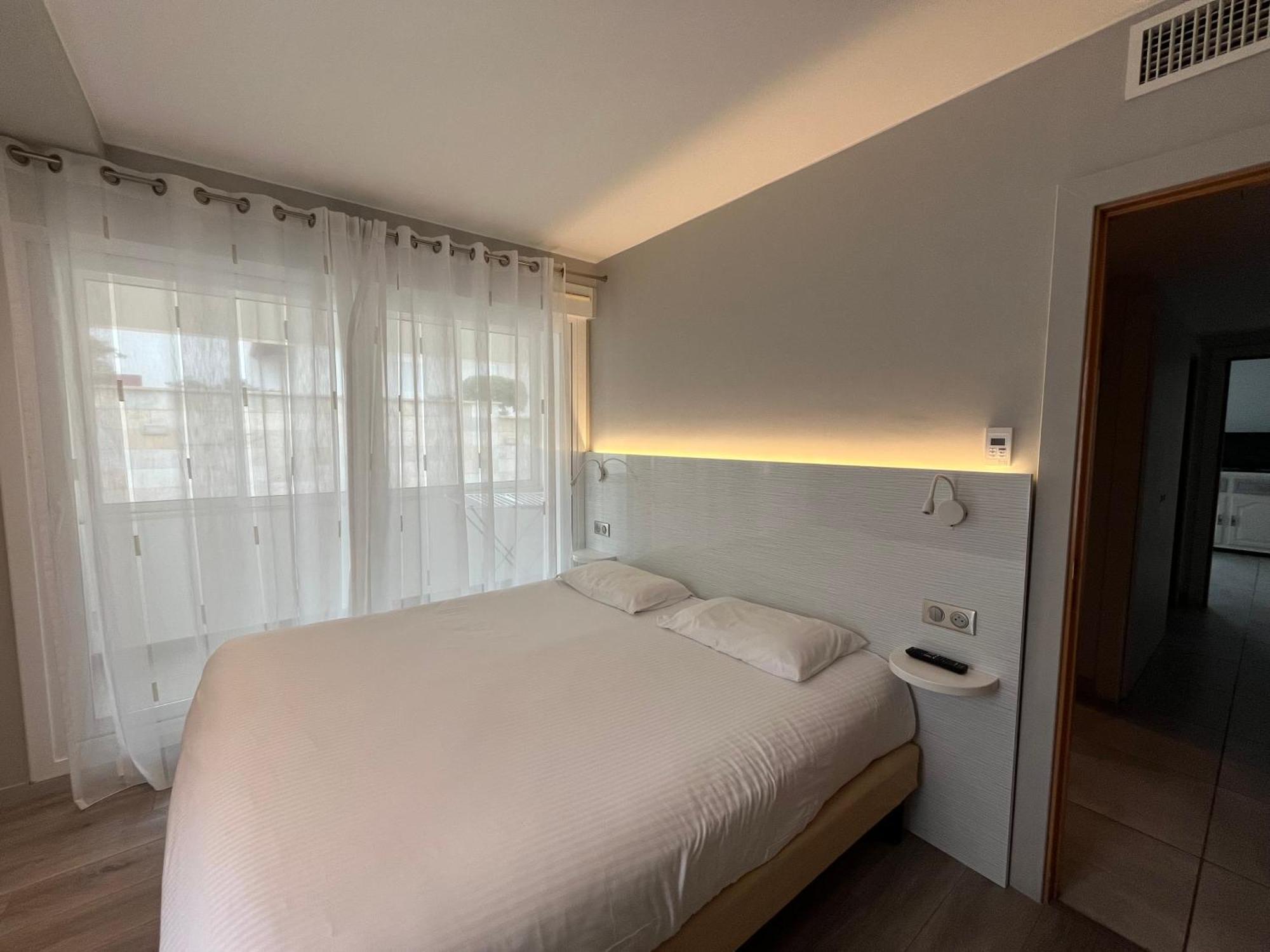 Hotel Valencia Андай Экстерьер фото